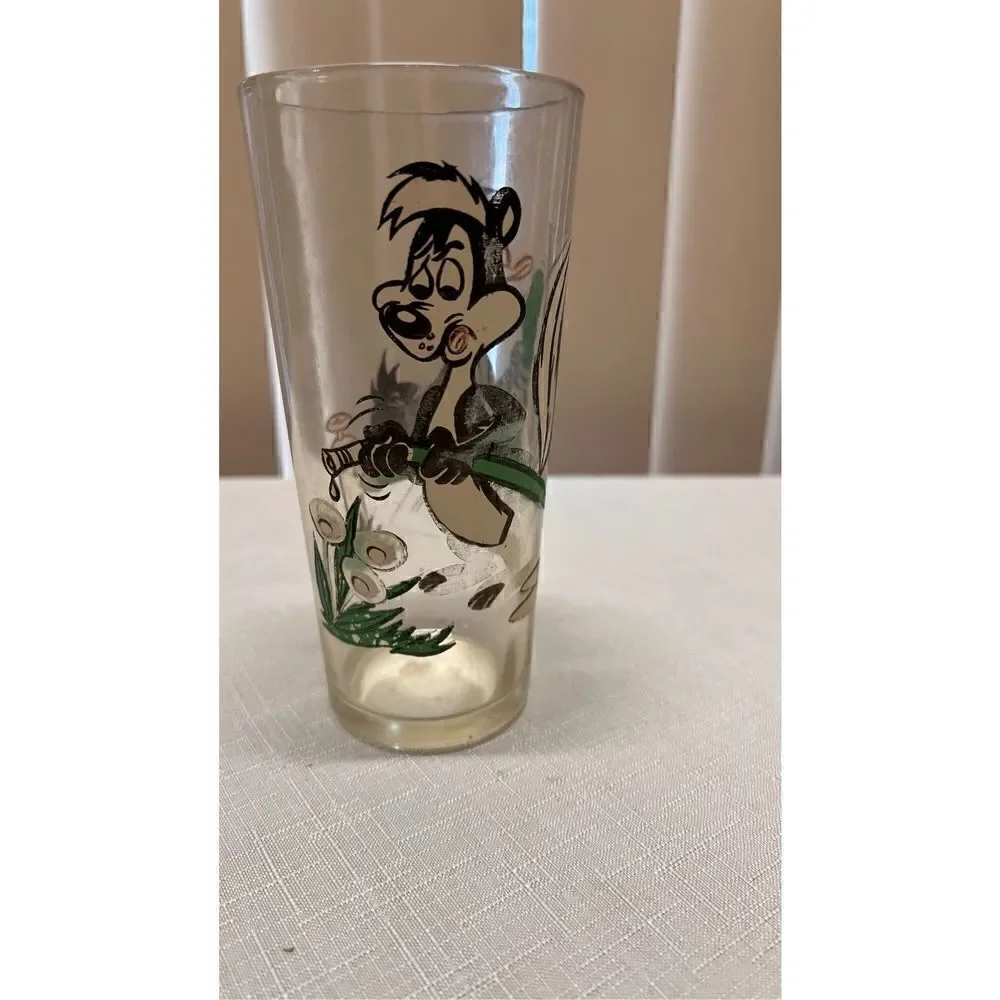 VINTAGE 1973 PEPE LE PEW PEPSI CLASS COLLECTOR SERIES COKE A COLA LOONEY TOONS